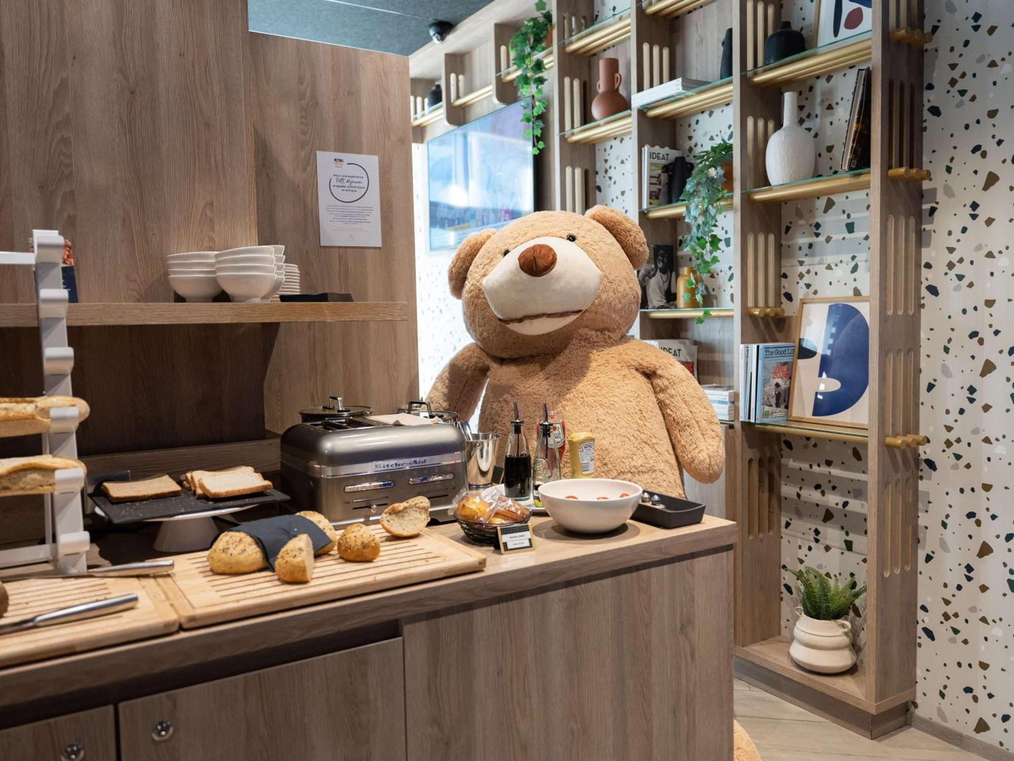 Novotel Angers Centre Gare エクステリア 写真