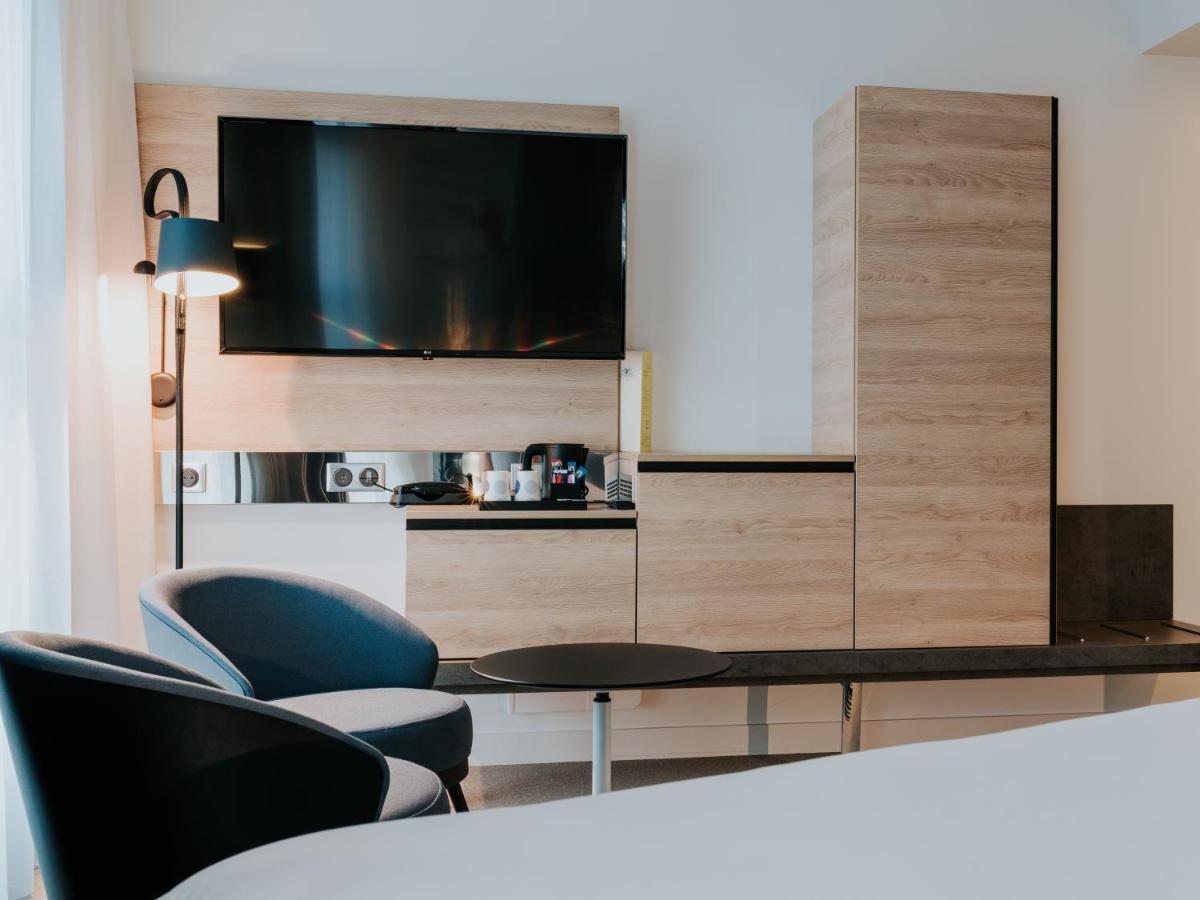Novotel Angers Centre Gare エクステリア 写真